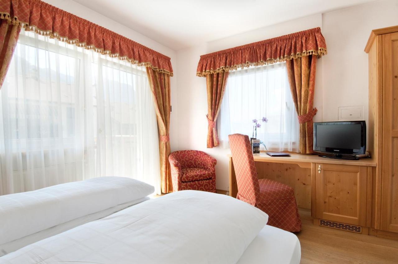 Hotel Rotwand Laives Pokoj fotografie